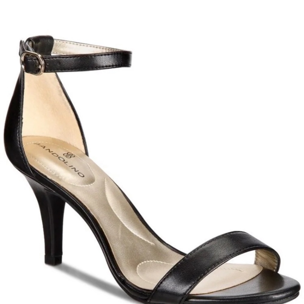 Bandolino Open Toe Black Heels EUC 8